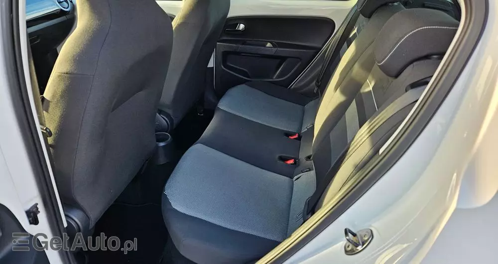 VOLKSWAGEN Up! (BlueMotion Technology) high