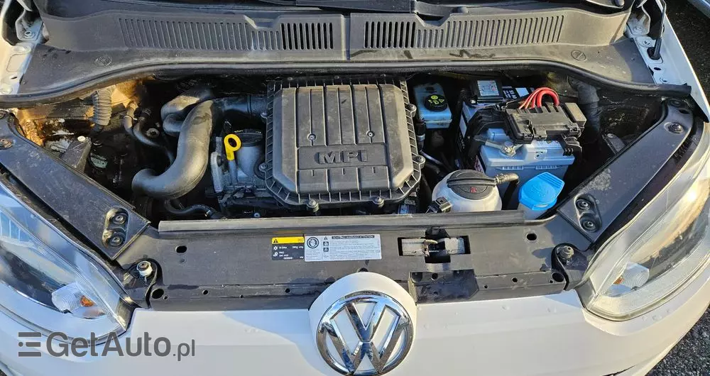 VOLKSWAGEN Up! (BlueMotion Technology) high