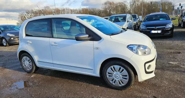 VOLKSWAGEN Up! (BlueMotion Technology) high