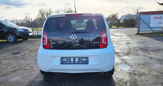 VOLKSWAGEN Up! (BlueMotion Technology) high