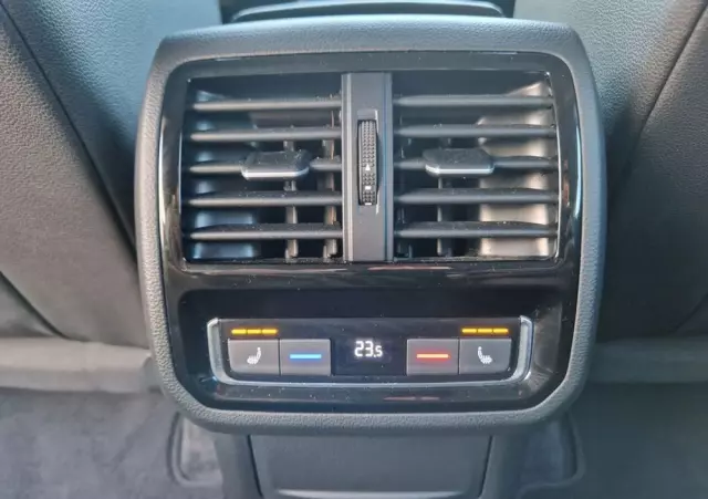 VOLKSWAGEN Arteon 2.0 TSI DSG Elegance