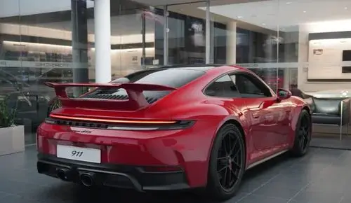 PORSCHE 911 