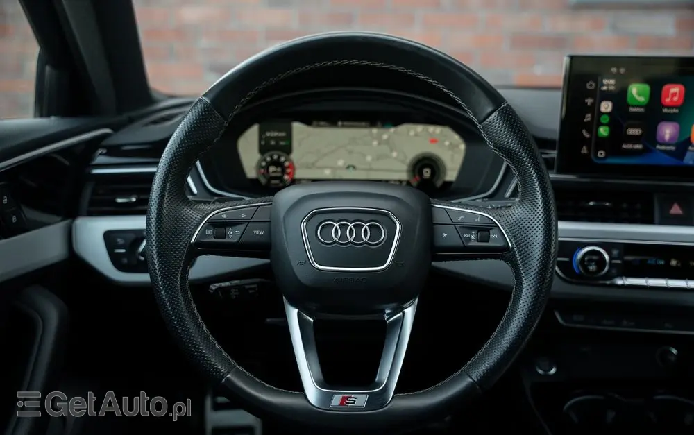 AUDI A4 Avant 35 TFSI S tronic S line