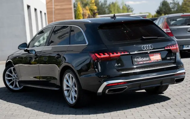 AUDI A4 Avant 35 TFSI S tronic S line