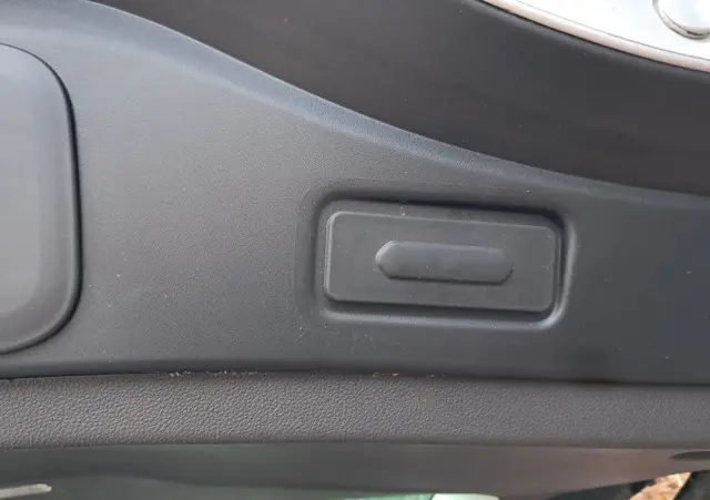 RENAULT Espace Energy dCi 160 EDC Initiale Paris