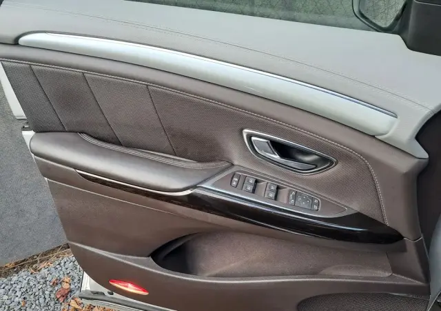 RENAULT Espace Energy dCi 160 EDC Initiale Paris