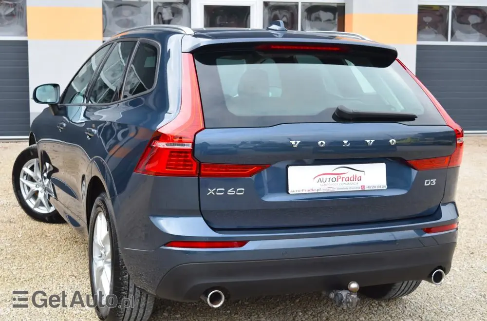 VOLVO XC 60 D3 Momentum Pro