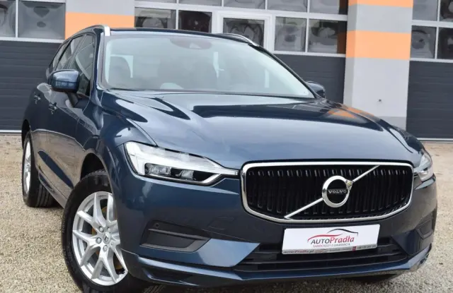 VOLVO XC 60 D3 Momentum Pro