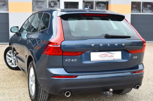 VOLVO XC 60 D3 Momentum Pro