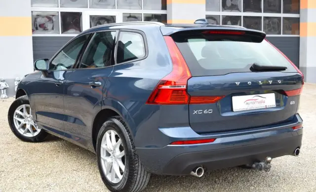 VOLVO XC 60 D3 Momentum Pro