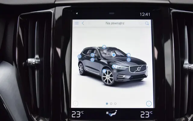 VOLVO XC 60 D3 Momentum Pro