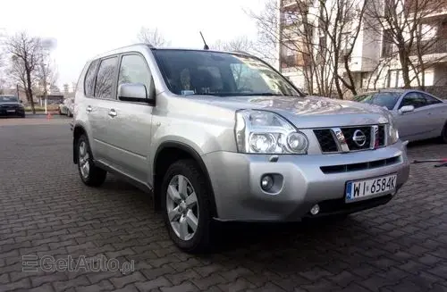 NISSAN X-Trail 