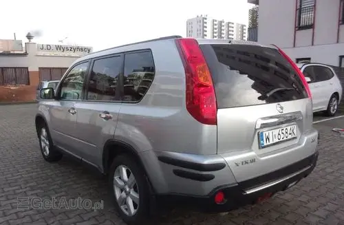 NISSAN X-Trail 