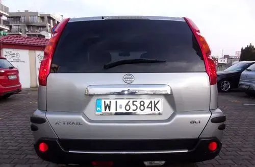 NISSAN X-Trail 