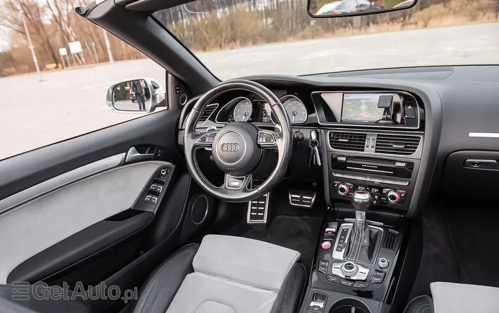 AUDI S5 Cabrio S tronic