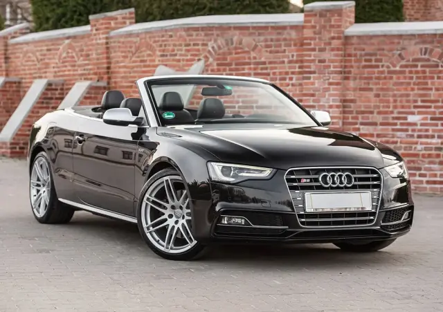 AUDI S5 Cabrio S tronic