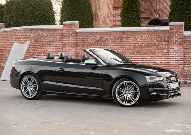 AUDI S5 Cabrio S tronic