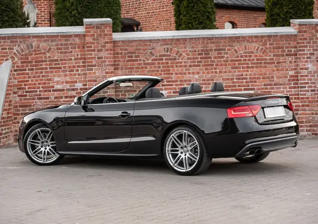 AUDI S5 Cabrio S tronic
