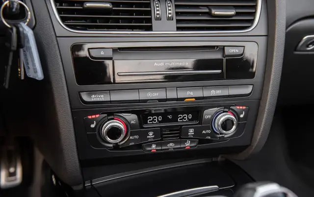 AUDI S5 Cabrio S tronic