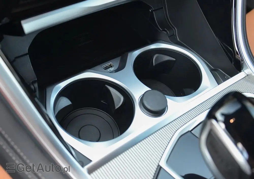 BMW Seria 8 840i xDrive