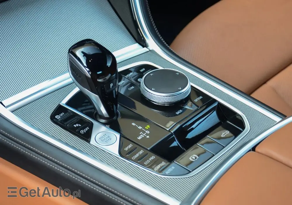 BMW Seria 8 840i xDrive