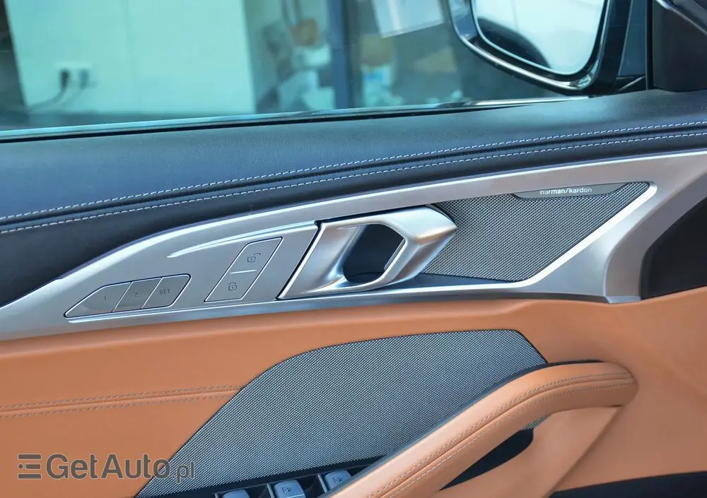 BMW Seria 8 840i xDrive