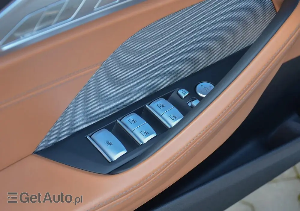 BMW Seria 8 840i xDrive