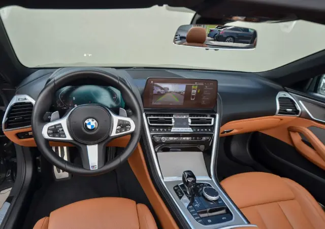 BMW Seria 8 840i xDrive