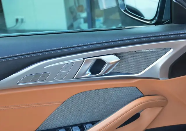 BMW Seria 8 840i xDrive