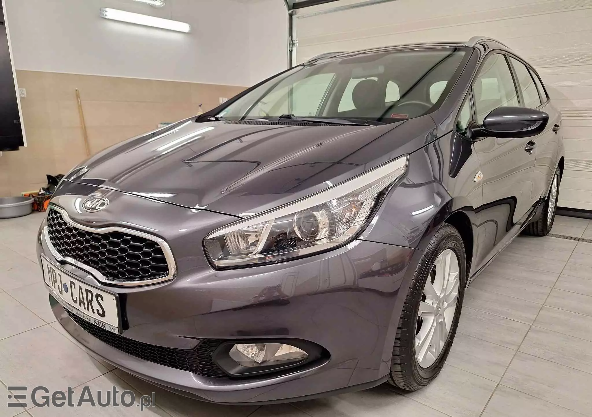 KIA Ceed 1.4 CVVT Dream Team Edition