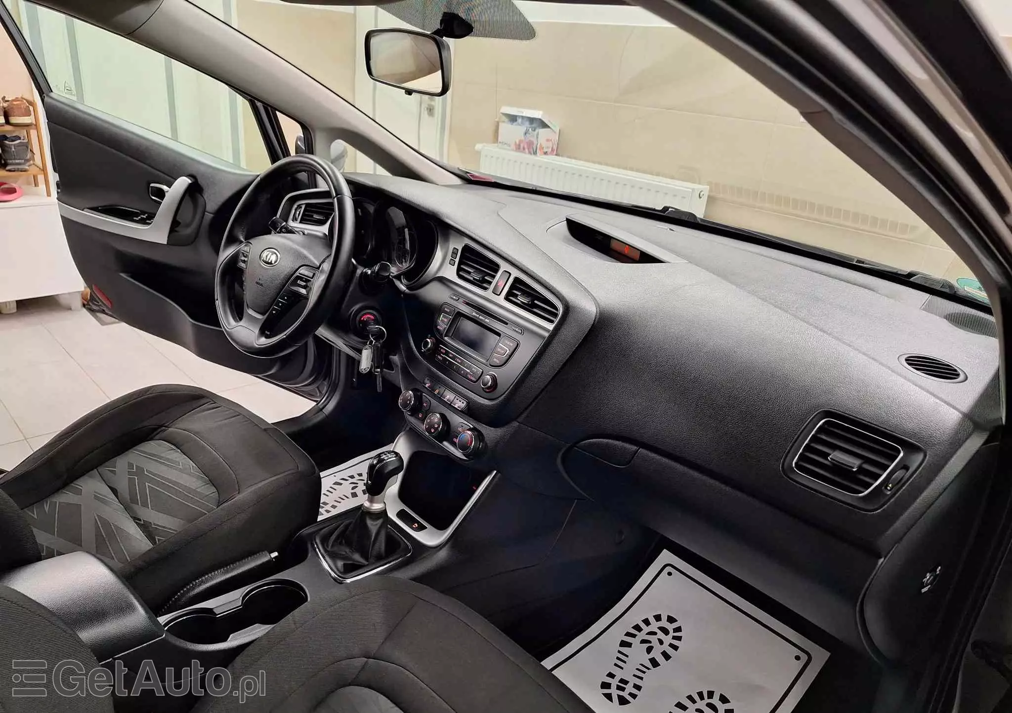 KIA Ceed 1.4 CVVT Dream Team Edition