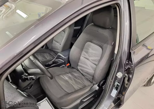 KIA Ceed 1.4 CVVT Dream Team Edition