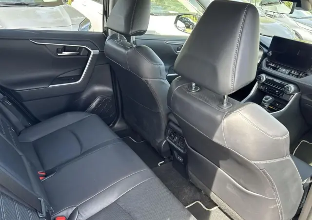 TOYOTA RAV4 2.5 Hybrid Executive 4x2