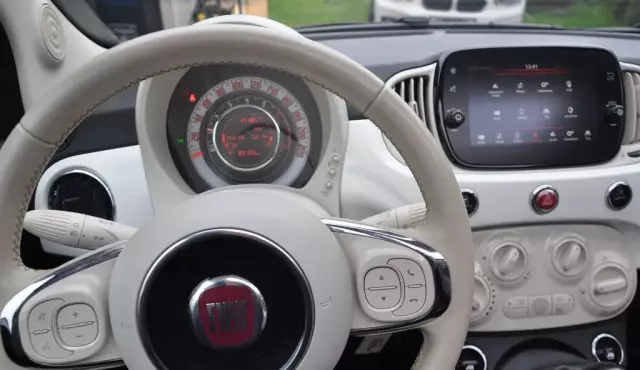 FIAT 500 1.2 8V (69 KM)