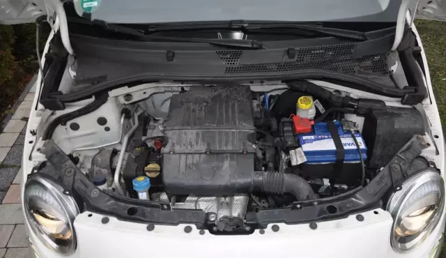 FIAT 500 1.2 8V (69 KM)