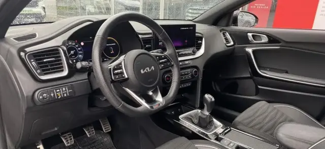 KIA Proceed 