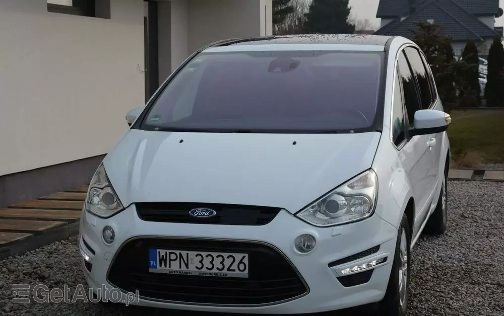 FORD S-Max 2.0 TDCi DPF Titanium