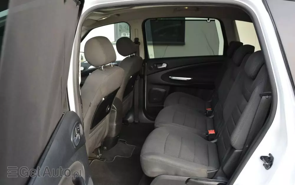 FORD S-Max 2.0 TDCi DPF Titanium