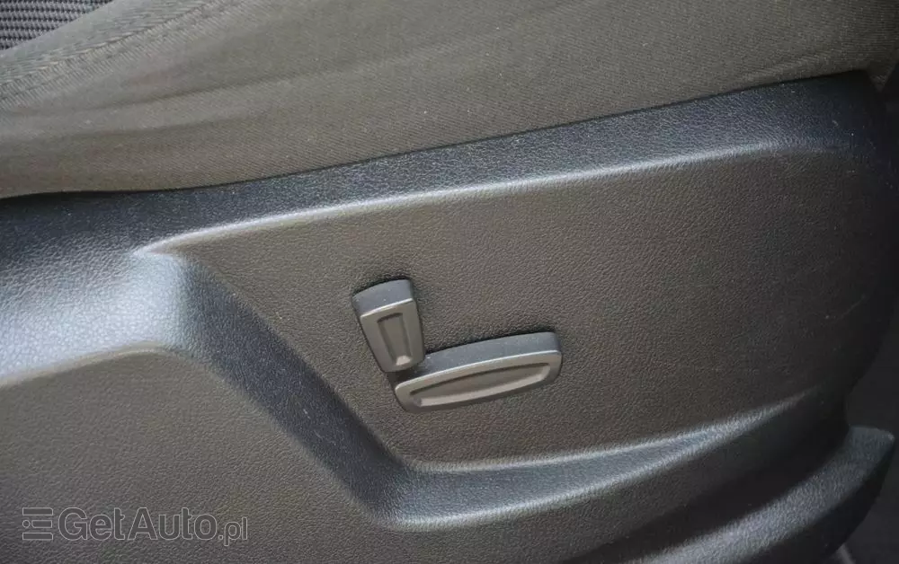 FORD S-Max 2.0 TDCi DPF Titanium