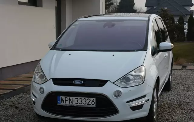 FORD S-Max 2.0 TDCi DPF Titanium