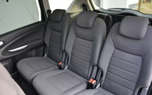 FORD S-Max 2.0 TDCi DPF Titanium