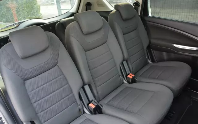 FORD S-Max 2.0 TDCi DPF Titanium