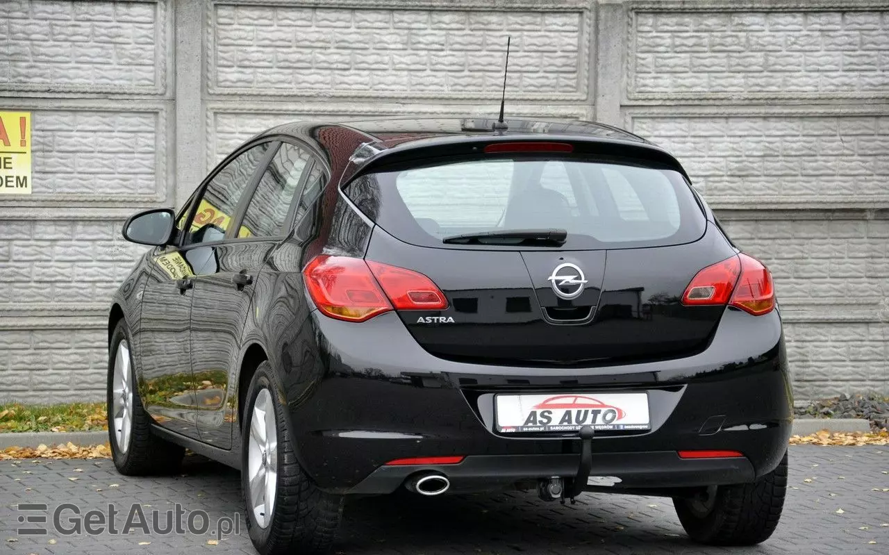 OPEL Astra IV 1.4 T Enjoy