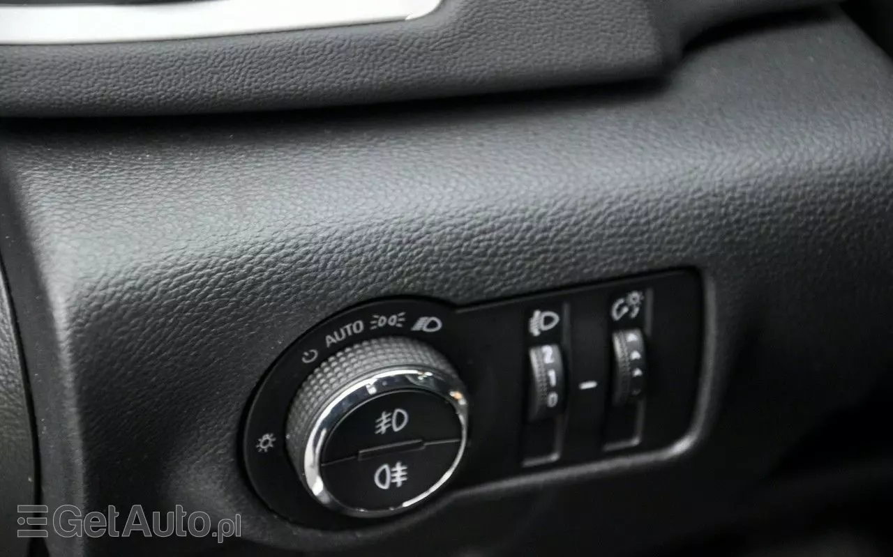 OPEL Astra IV 1.4 T Enjoy