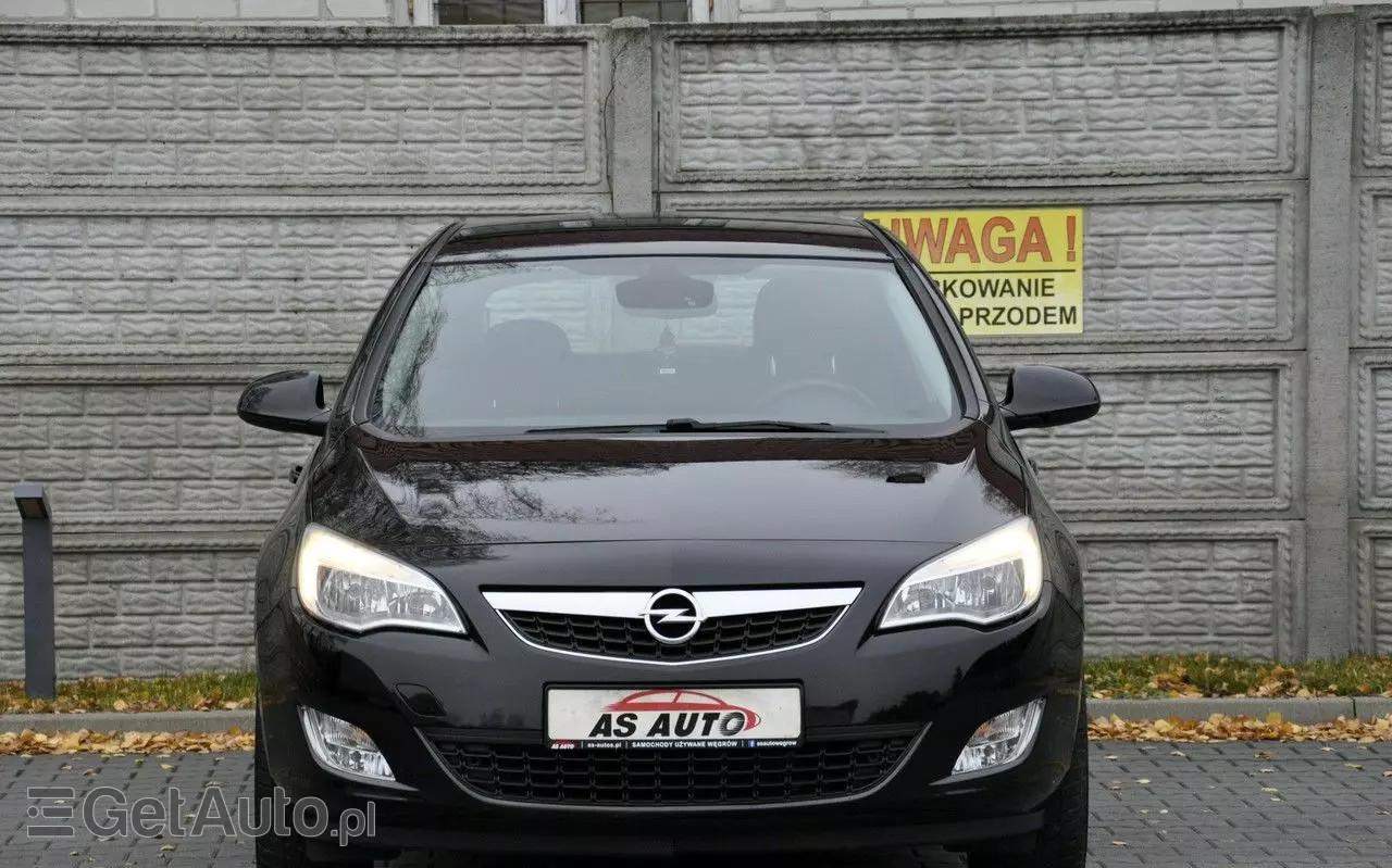 OPEL Astra IV 1.4 T Enjoy
