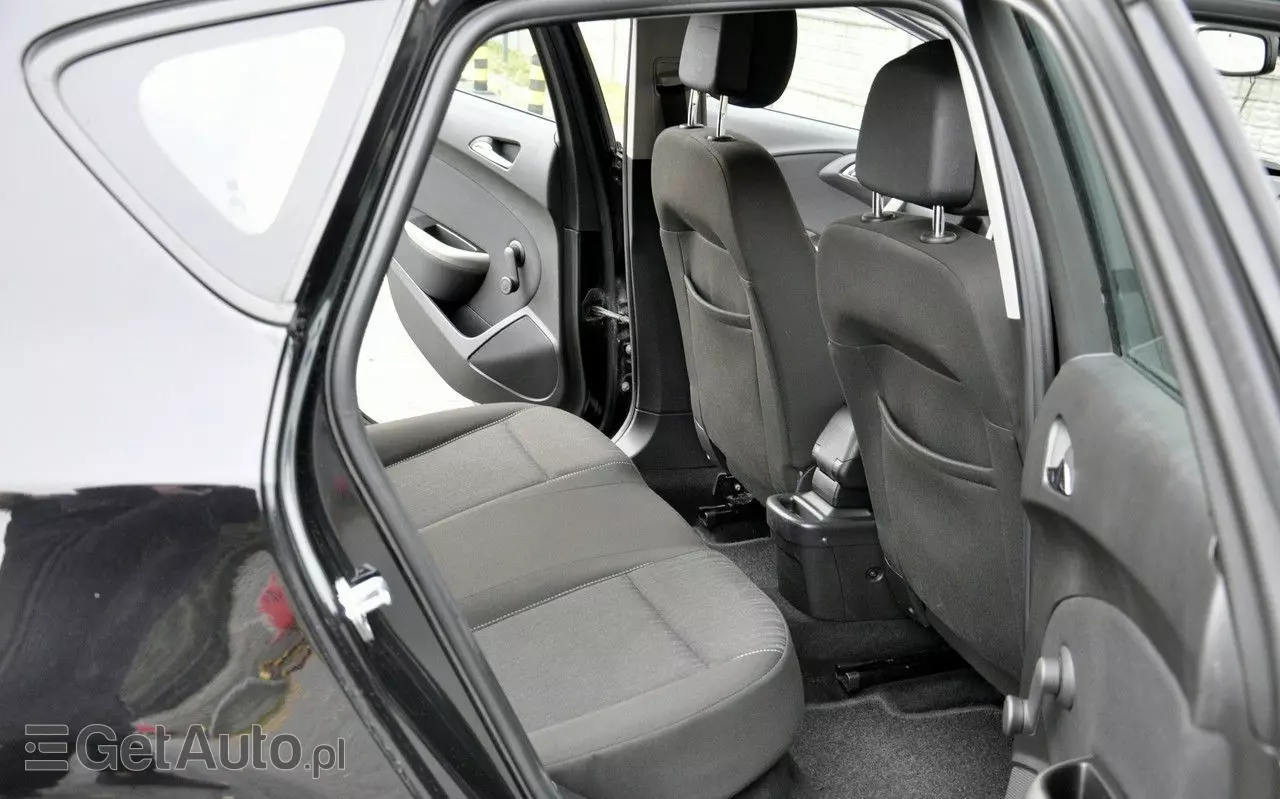 OPEL Astra IV 1.4 T Enjoy