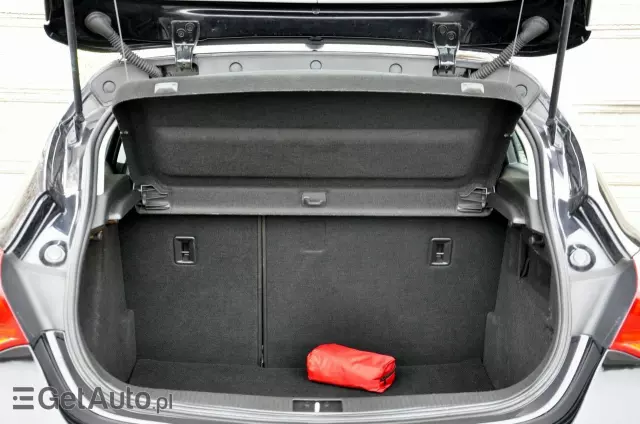 OPEL Astra IV 1.4 T Enjoy