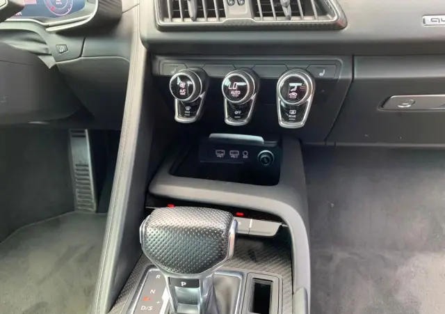 AUDI R8 Coupé 5.2 FSI Quattro Plus