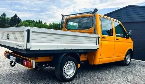 VOLKSWAGEN TRANSPORTER 