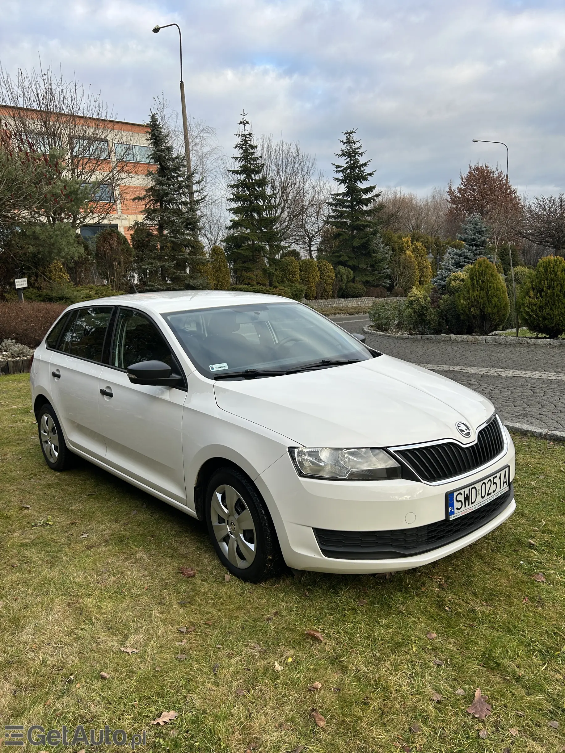 SKODA Rapid Ambition